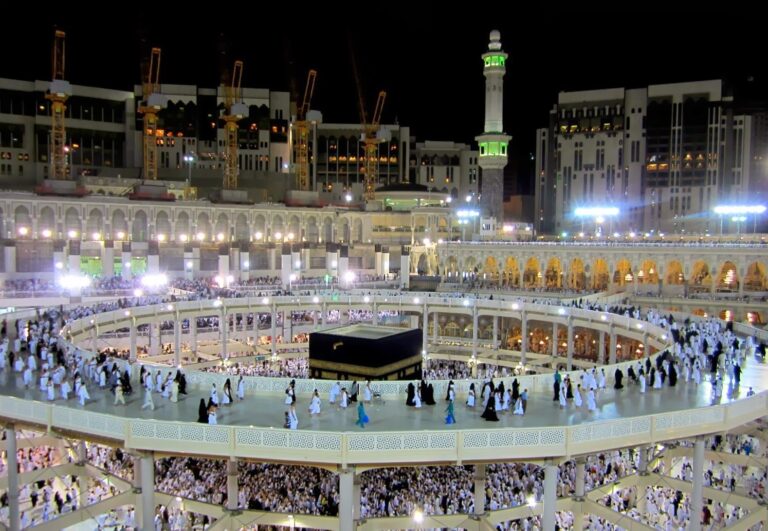 Umrah Packages 2024 and 15 Days Umrah Package From Pakistan