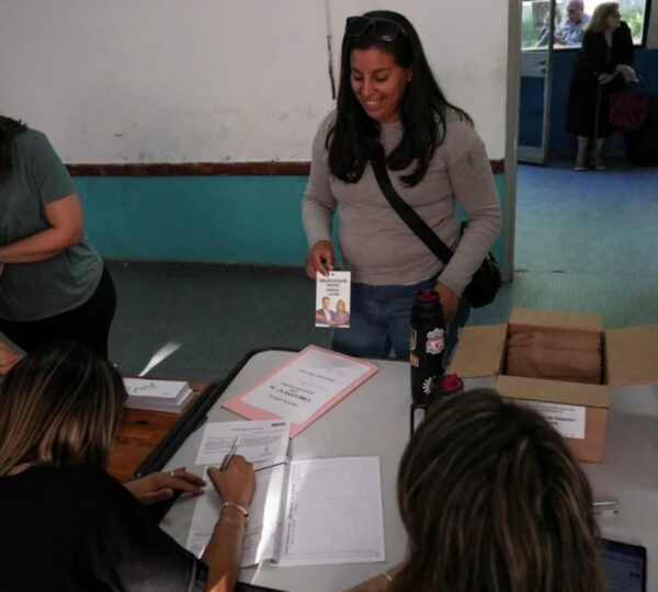 Uruguay Votes For Next President In Razor-Sharp Election